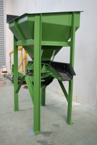 Read more about the article Ore Hopper Feeder