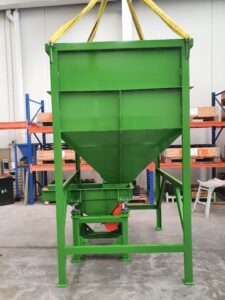 Read more about the article Hopper Feeder